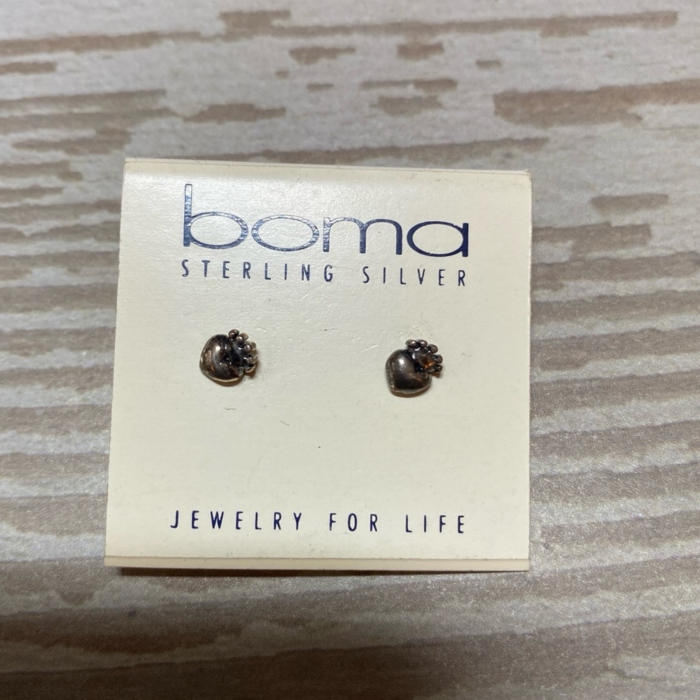 Bomb sterling silver heart stud earrings